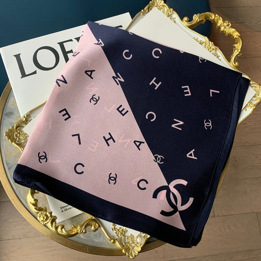 Classic double C letter pattern silk scarf