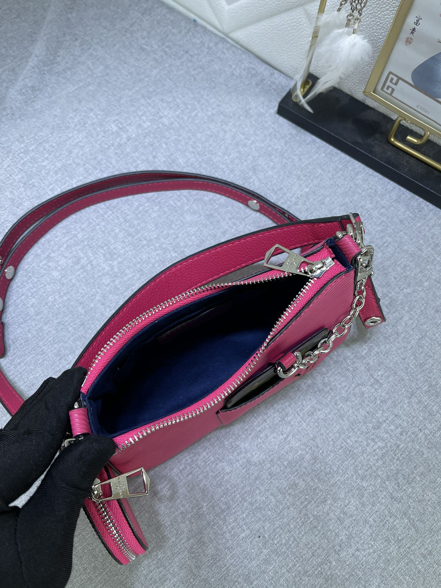 Seasonal New Products--Dyed Leather Handbag