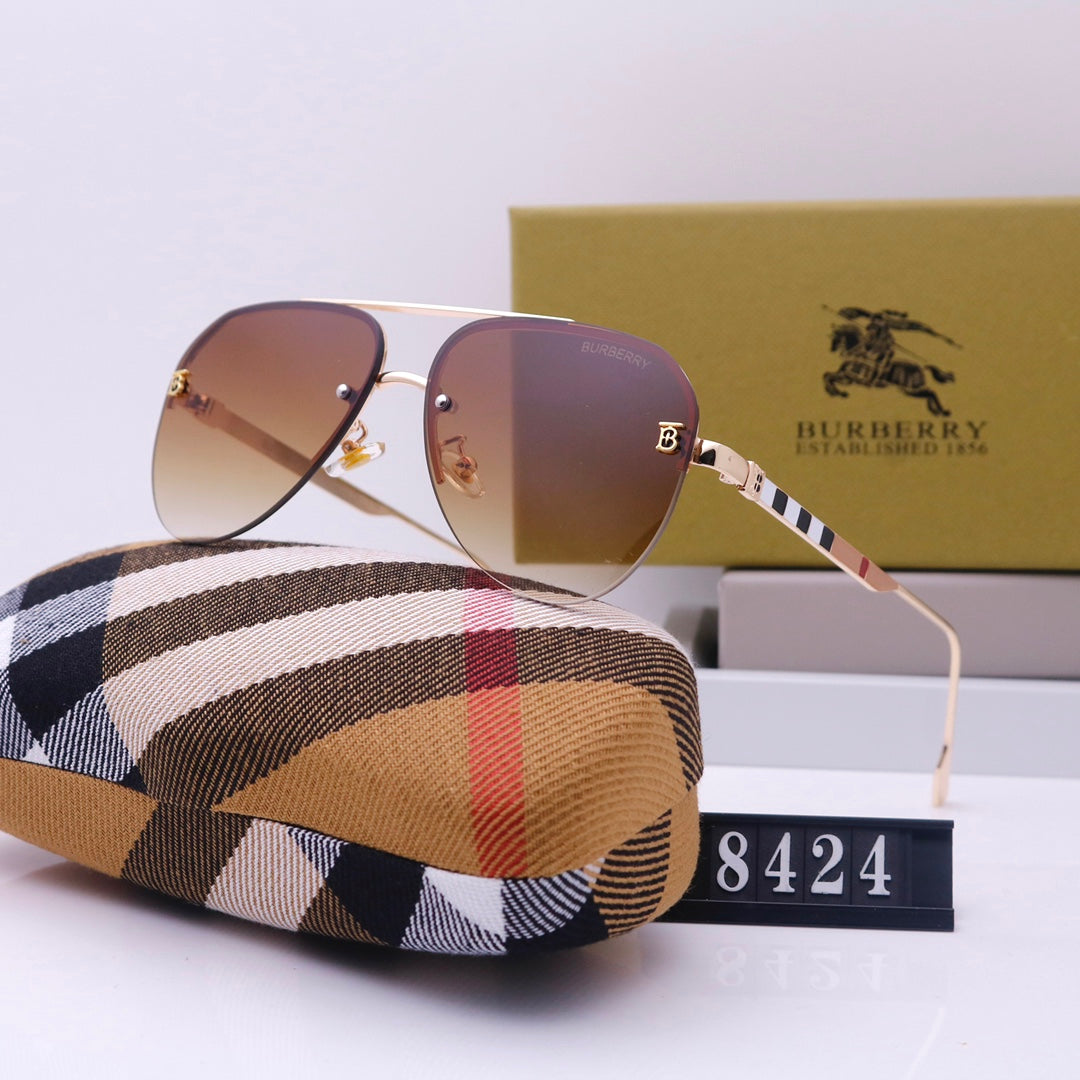 Women's Sunglasses—8424