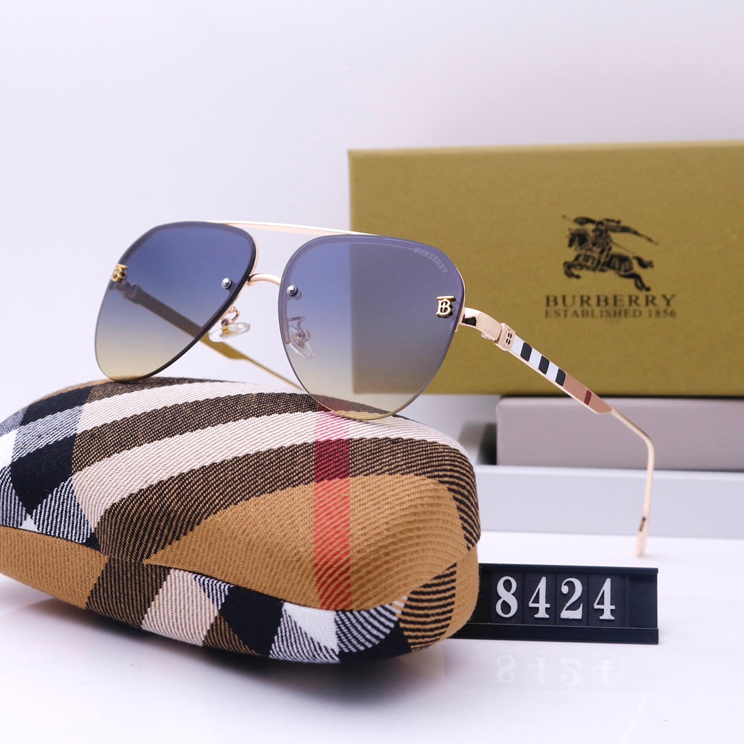 Women's Sunglasses—8424