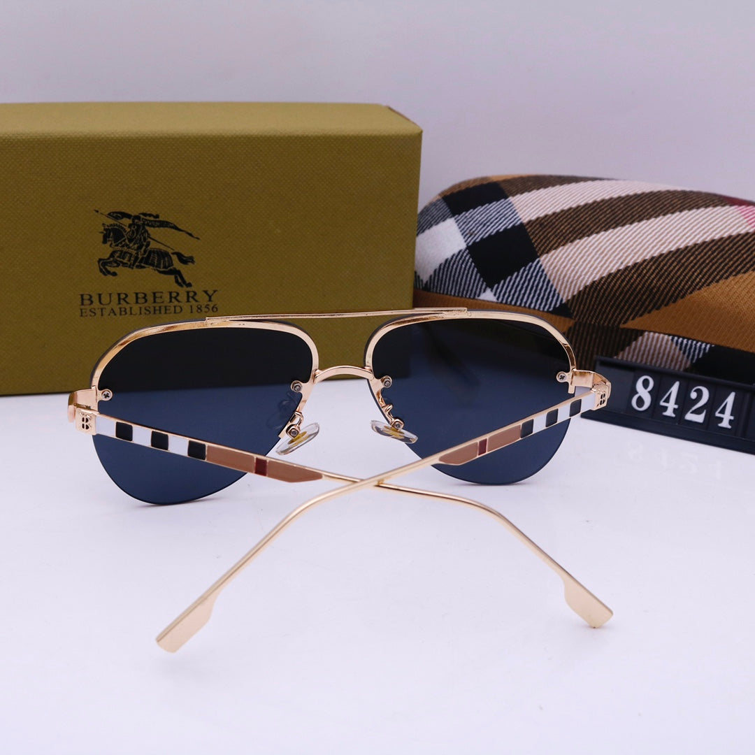 Women's Sunglasses—8424