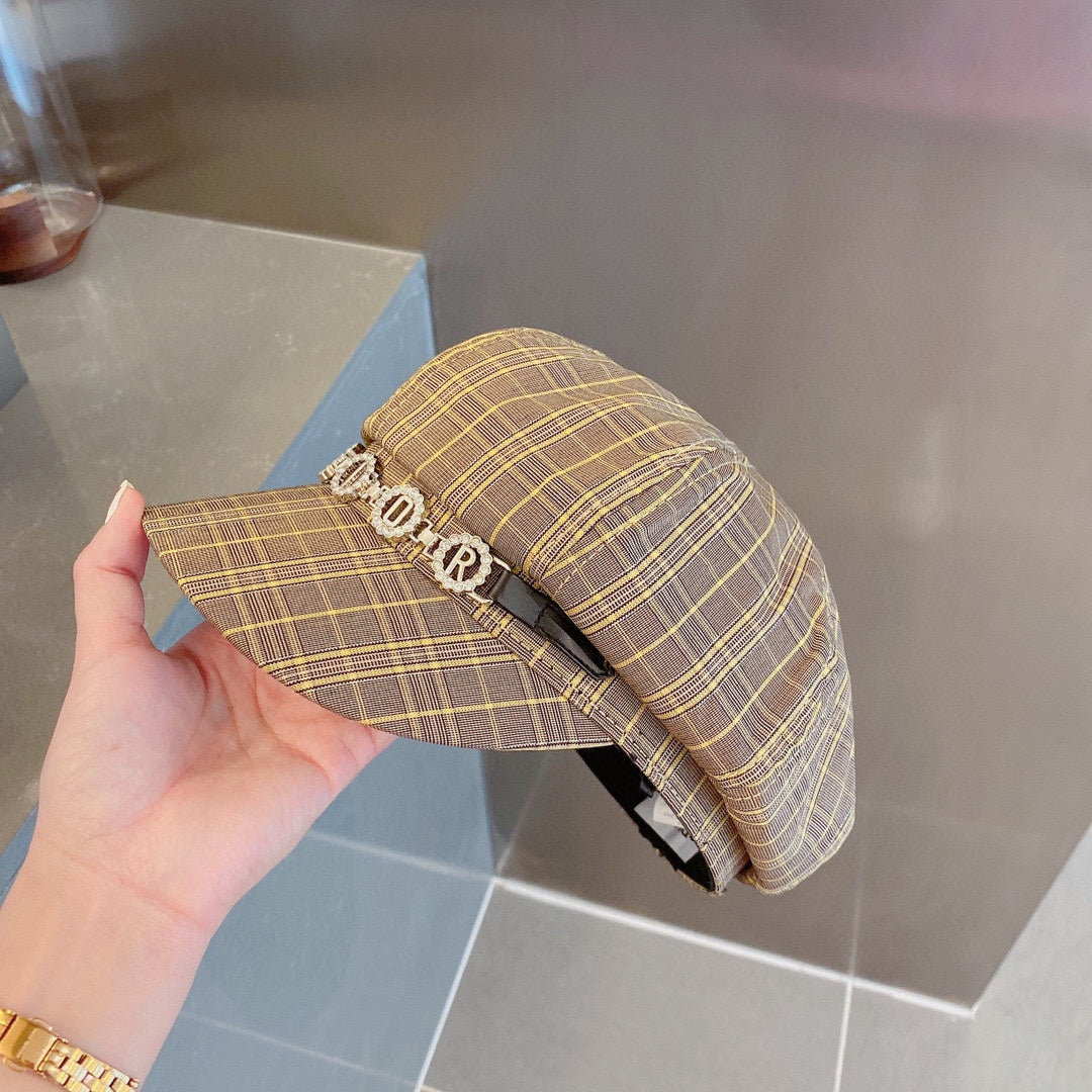 Fashion ladies plaid pattern octagonal hat