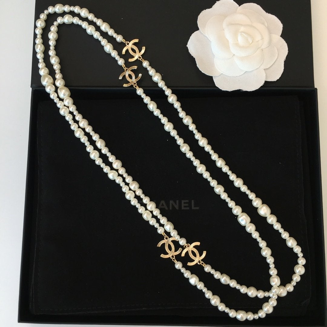 Classic Double Pearl Sweater Necklace