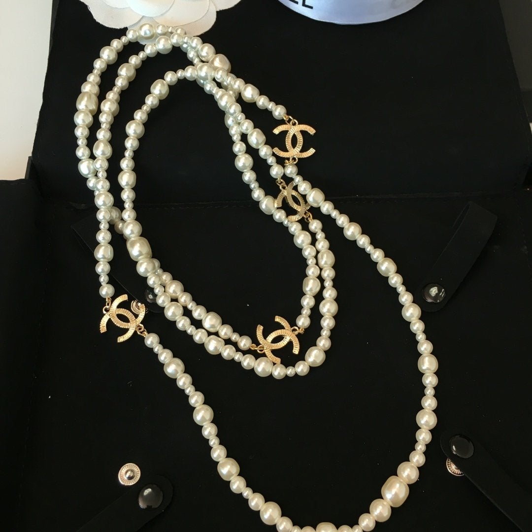 Classic Double Pearl Sweater Necklace