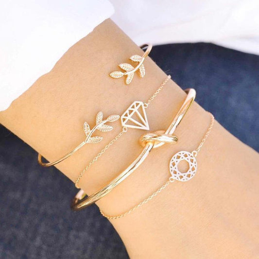 Leaf Carved Hollow Bracelet Set