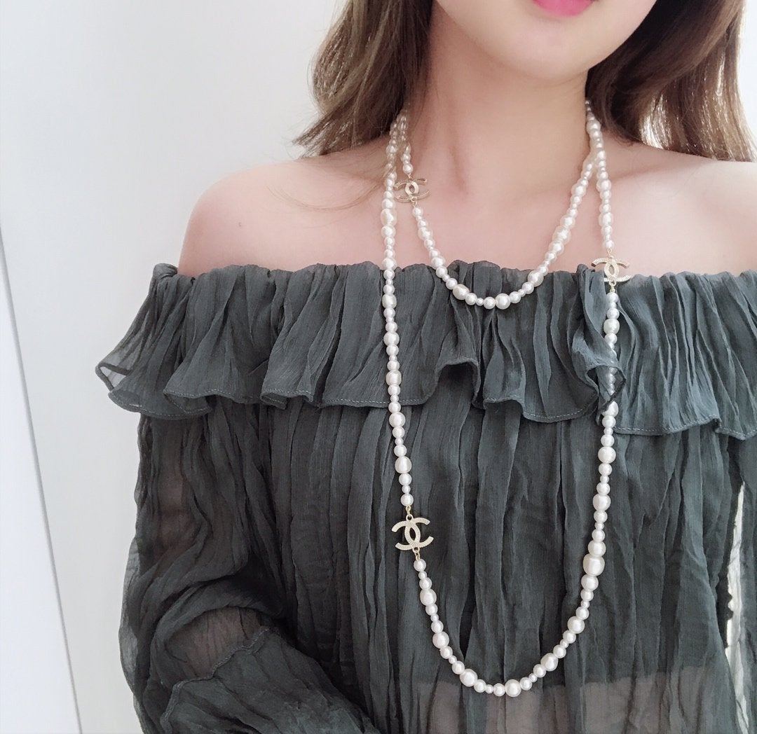 Classic Double Pearl Sweater Necklace