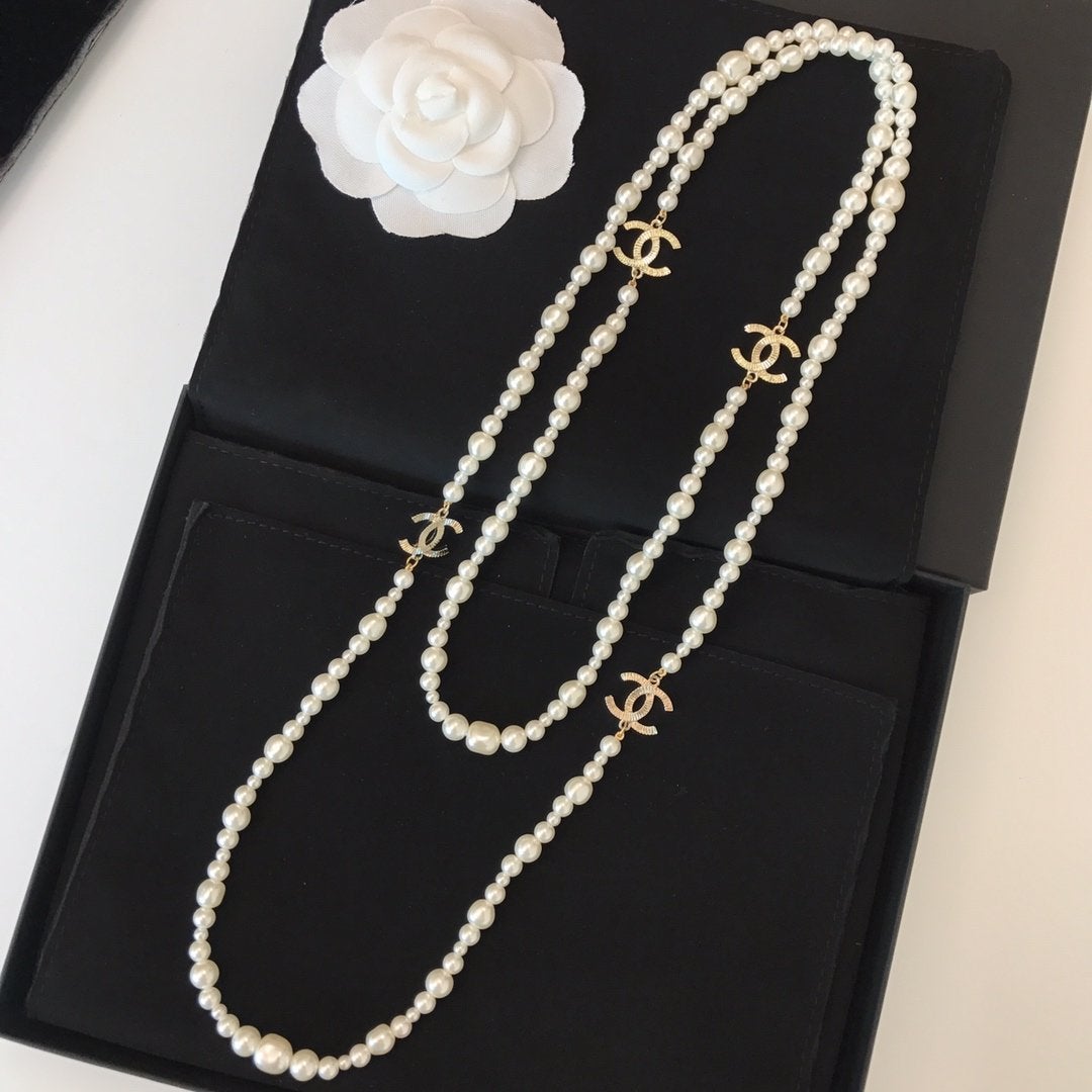 Classic Double Pearl Sweater Necklace