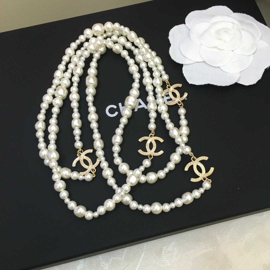 Classic Double Pearl Sweater Necklace