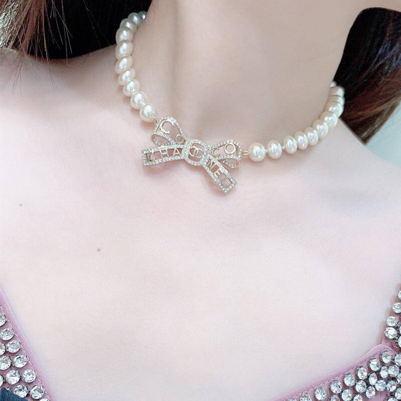 Bowknot Pearl Necklace