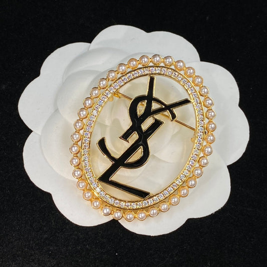 2023 Pearl Circles Brooch