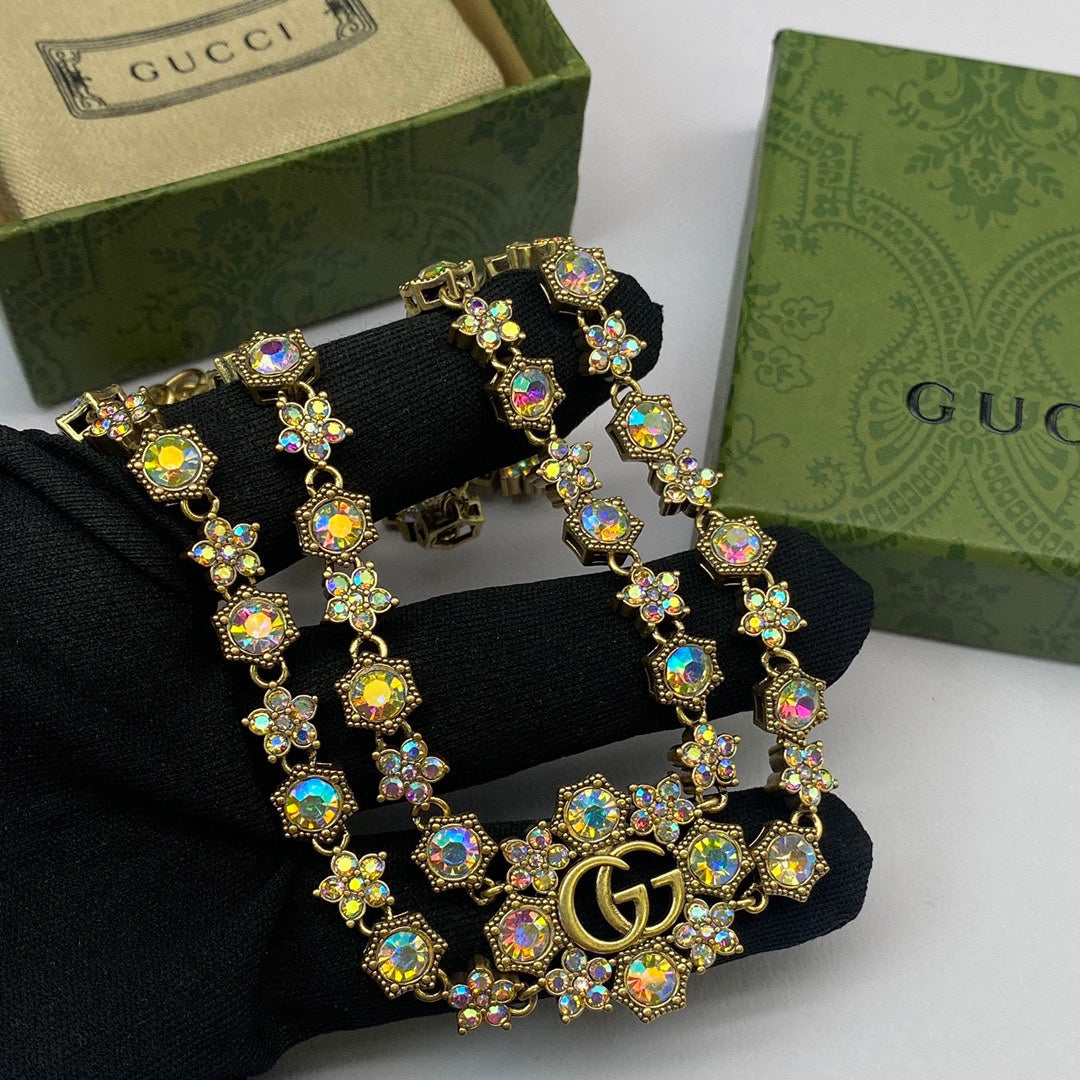 luxury colored diamonds double G necklace bracelet