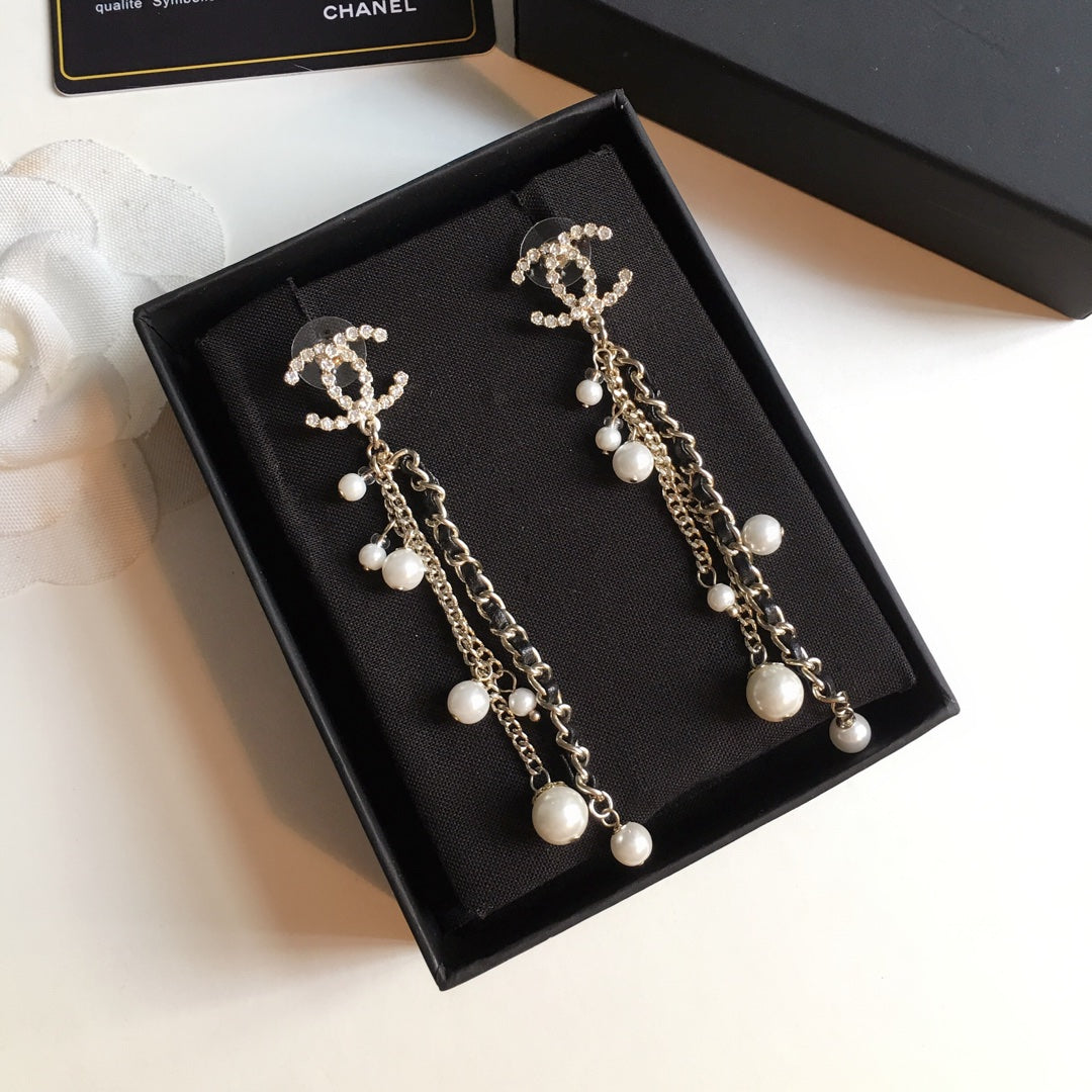 Luxury String Leather Pearl Earrings