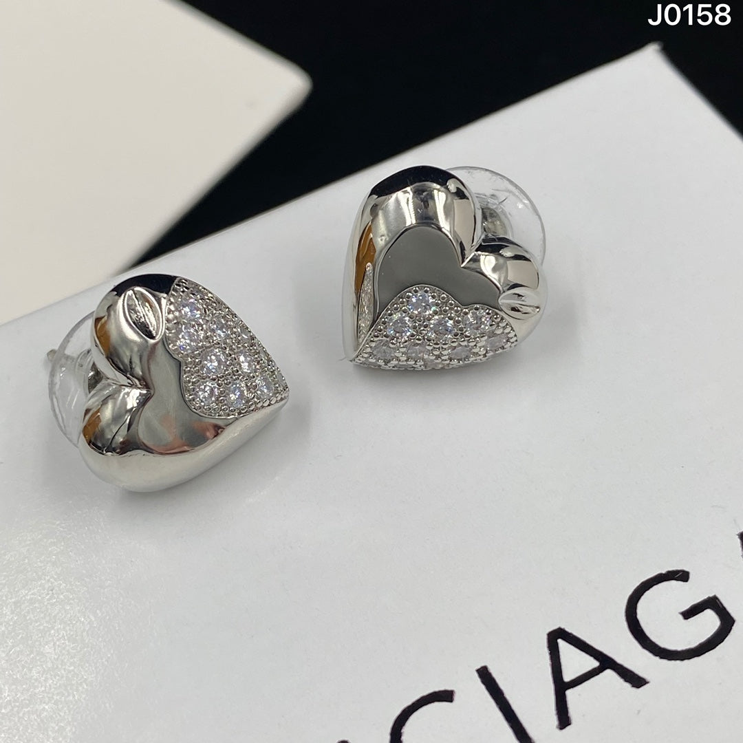 Luxury Heart Stud Earrings