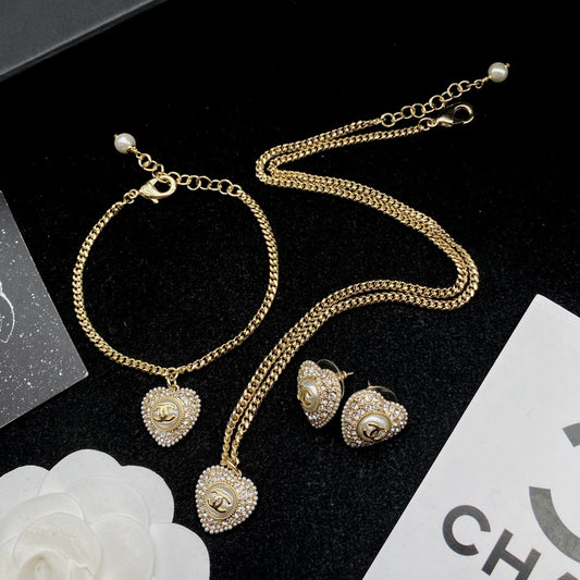 Premium Full Diamond Fashion Necklace Set