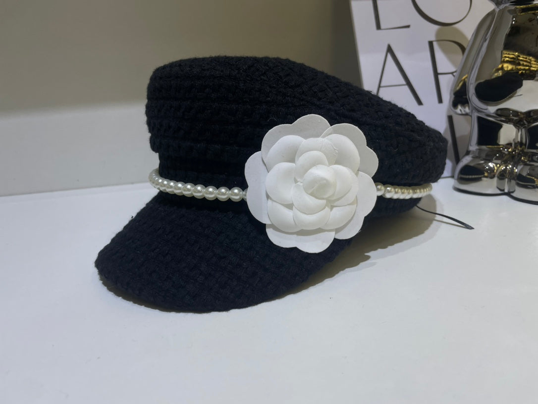 Women's Hats—1010