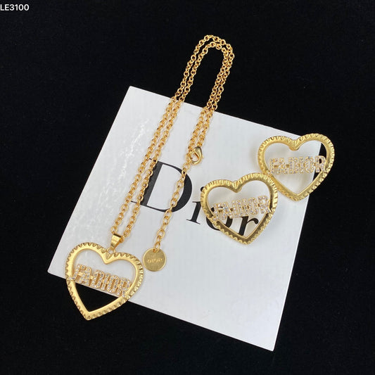 Luxury Love Heart Necklace & Earrings Set