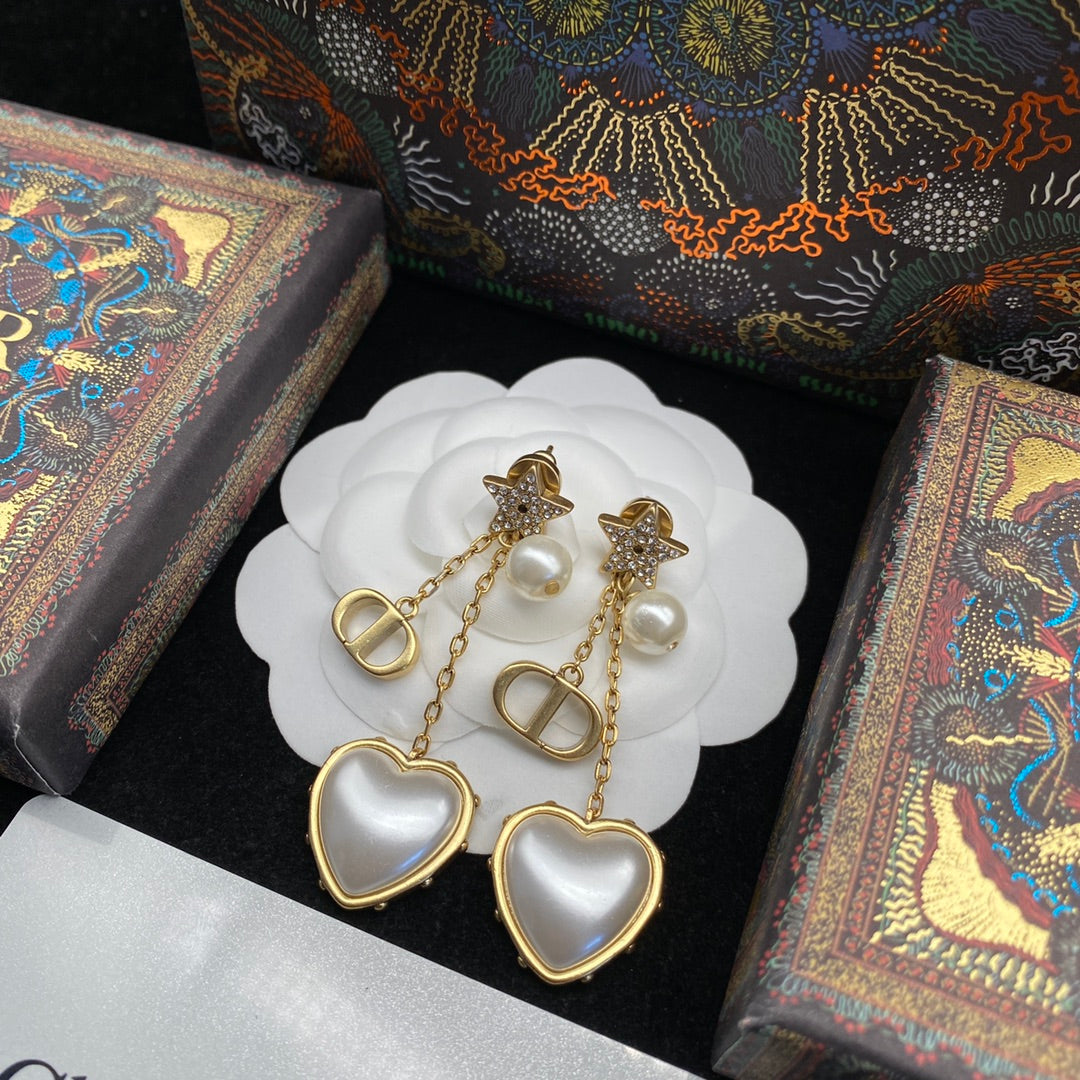 Luxury Heart Pearl Earrings