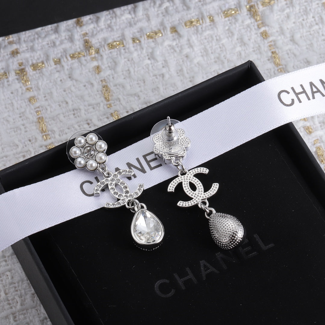 Luxury Pearl Blossom Earrings