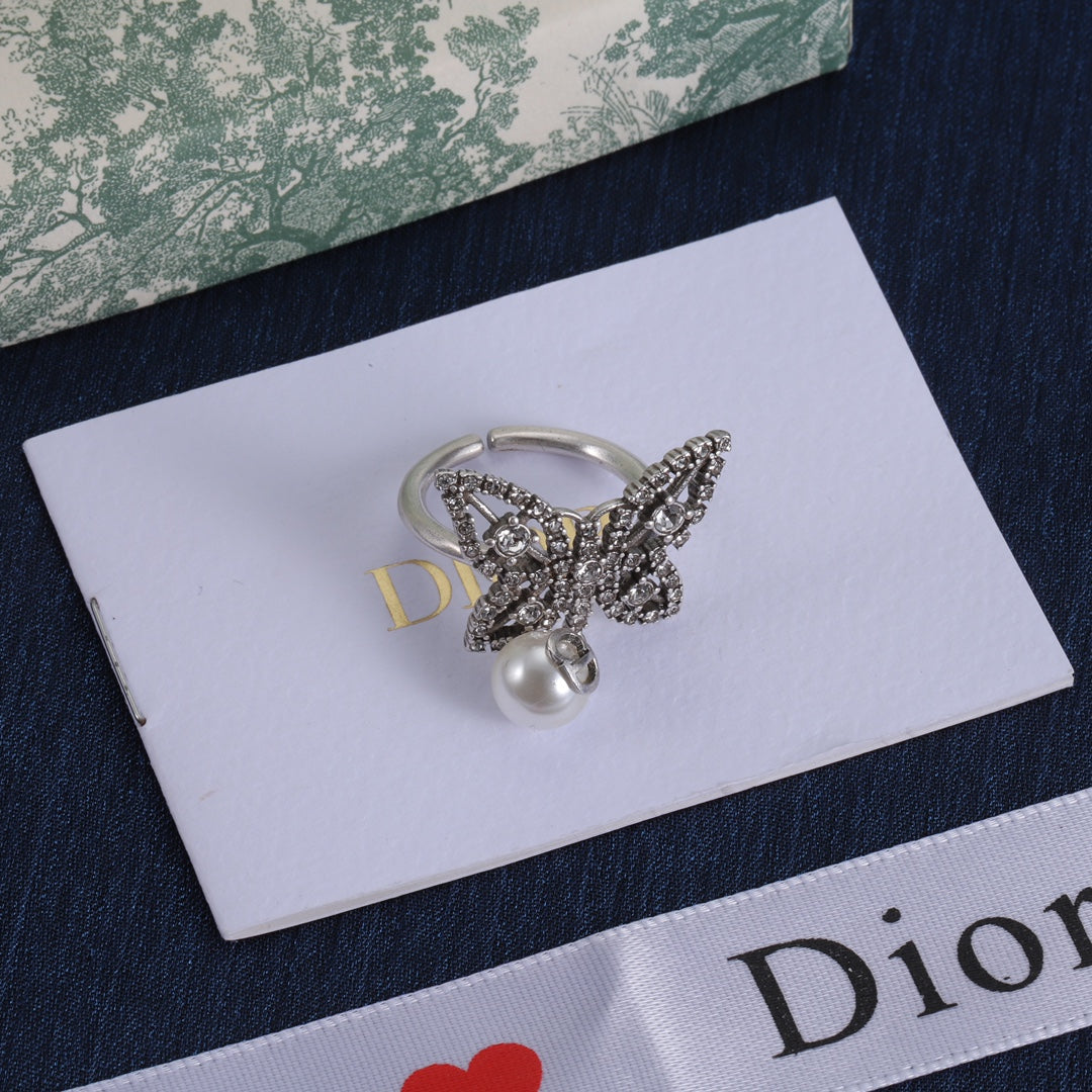 Gradient Rhinestone Butterfly Ring